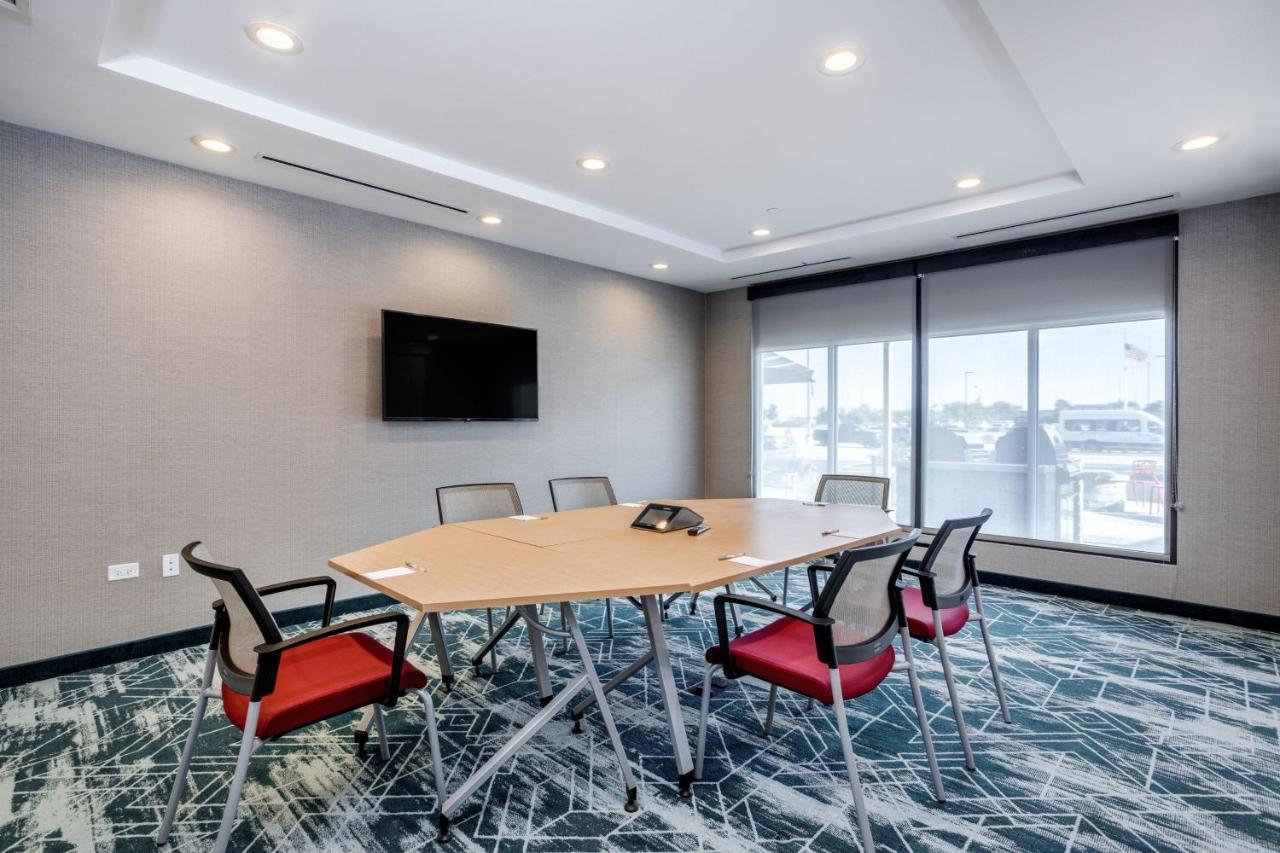 Towneplace Suites By Marriott Chicago Waukegan Gurnee מראה חיצוני תמונה